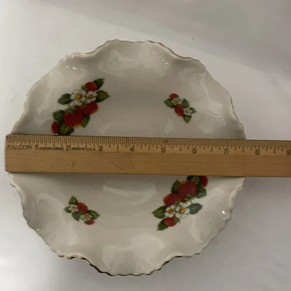 Vintage Strawberry Design Dixon Art Studio 22kt Gold Rimmed Candy Trinket Dish